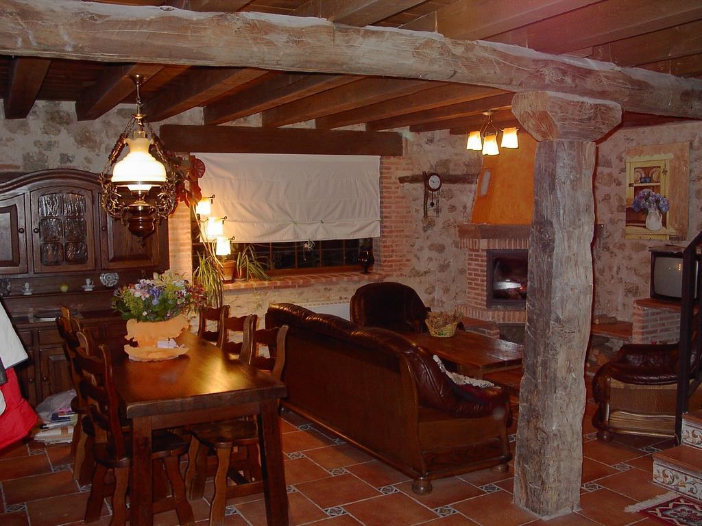 Casa Rural Pincherres Mata de Quintanar Rom bilde